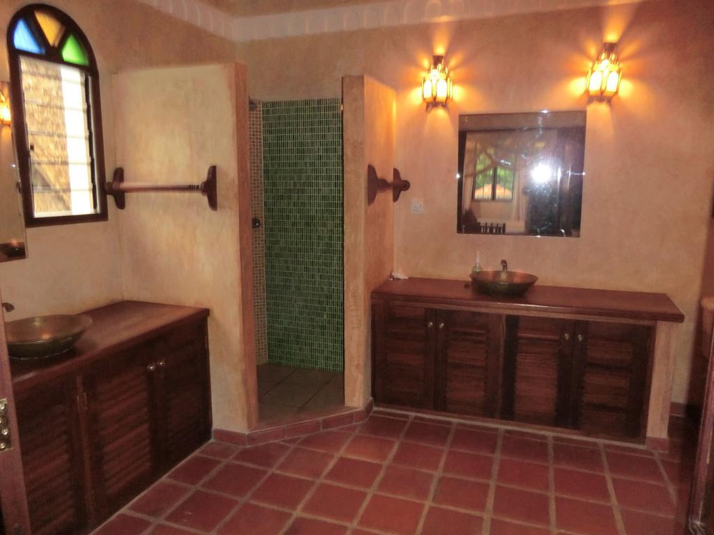 Villa Lamuhouse เดียนีบีช ห้อง รูปภาพ